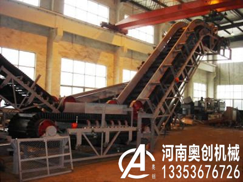 大傾角皮帶輸送機(jī)生產(chǎn)廠家定制 大傾角皮帶輸送機(jī)生產(chǎn)廠家定制