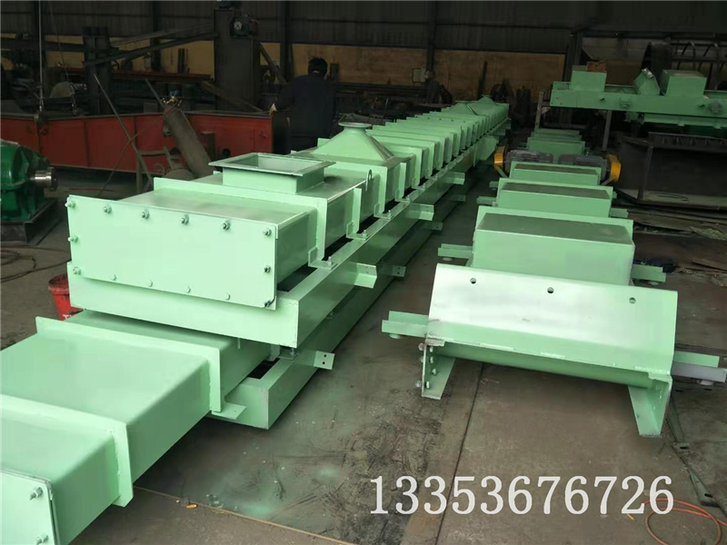 振動(dòng)輸送機(jī)產(chǎn)品概述1 振動(dòng)輸送機(jī)產(chǎn)品概述1