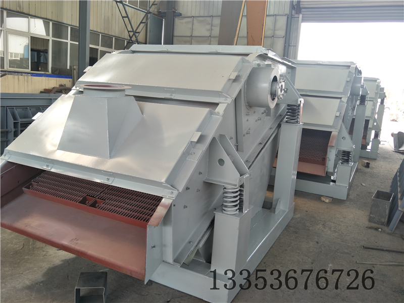 骨料振動篩照片1 骨料振動篩照片1