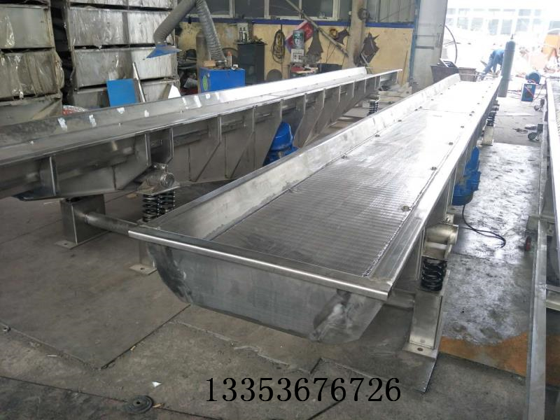 不銹鋼振動輸送機4 不銹鋼振動輸送機4